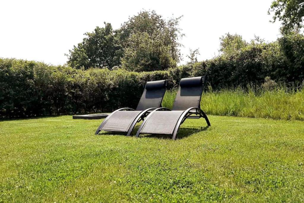 Vakantiehuis Eikzicht Gelegen Aan Het Bos Elsloo  Buitenkant foto